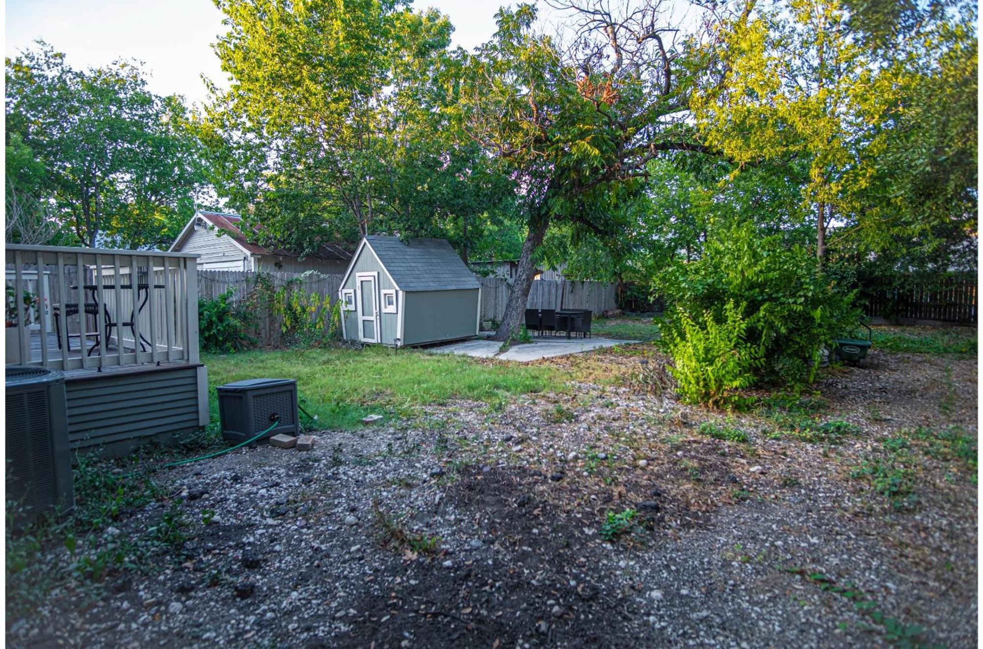 Chic Downtown Farmhouse With Garden And Bbq Grill San Antonio Exterior foto